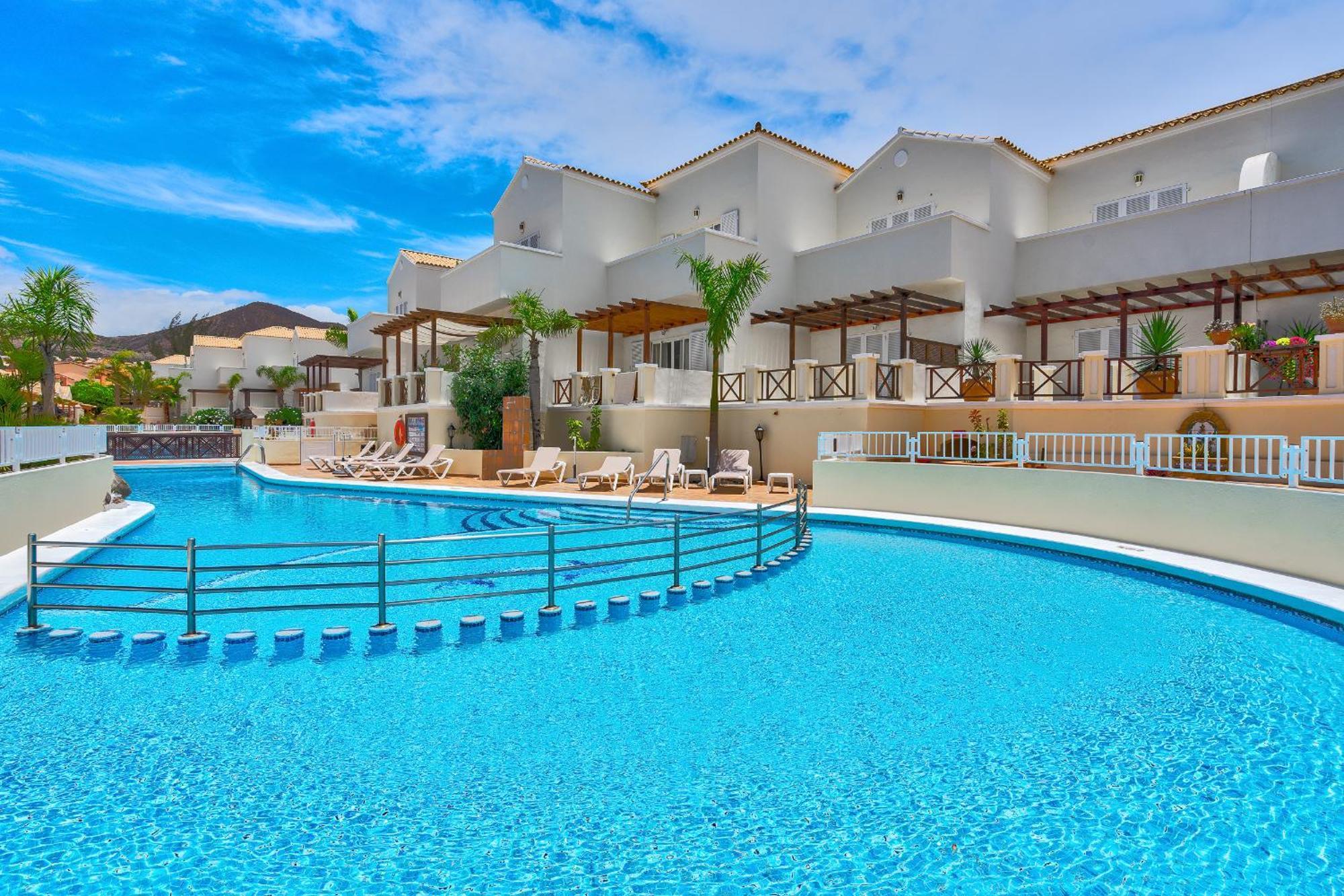 Chalet Golf Playa De Las Americas 2 아로나 외부 사진